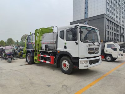 餐廚垃圾車(chē)，收集運(yùn)輸剩飯剩菜泔水垃圾我擔(dān)當(dāng)，干濕分離我本領(lǐng)大