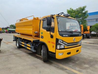 下水道高壓沖洗加抽吸聯(lián)合疏通車(chē)、清洗吸污車(chē)配高壓清洗泵和真空吸污泵